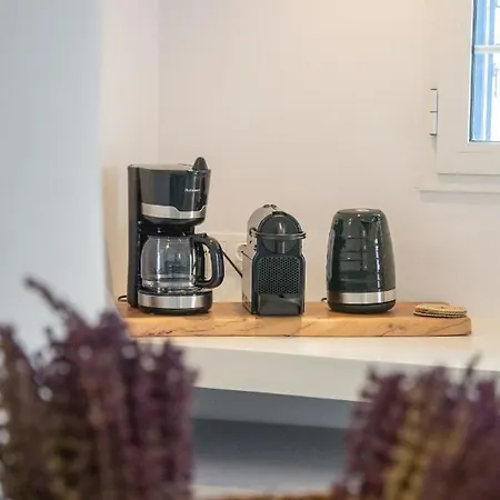 Mikro Thama Kambos (Tinos)