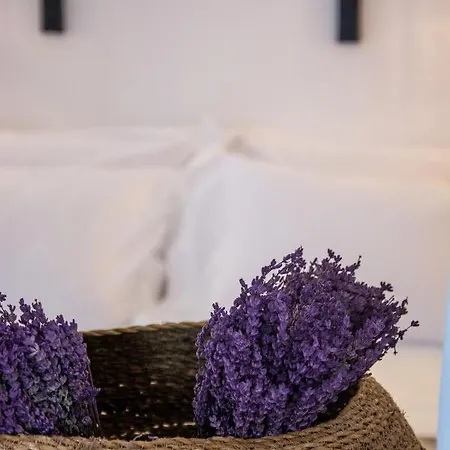 Mikro Thama * Kambos (Tinos)