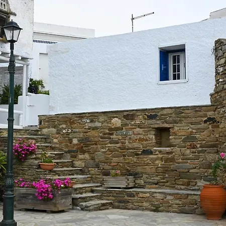 Mikro Thama Holiday home